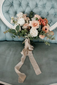 bridal-bouquet-marble-and-pine-florida-florist