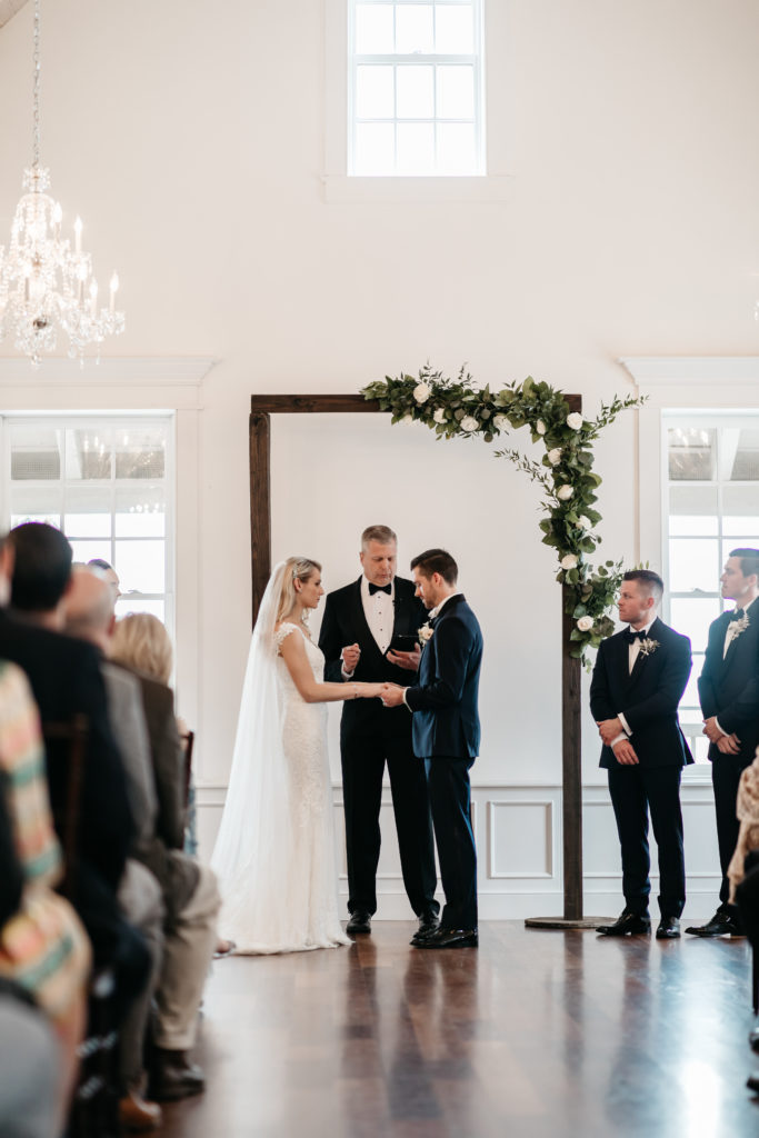 bride-groom-vows-florida-wedding-venue