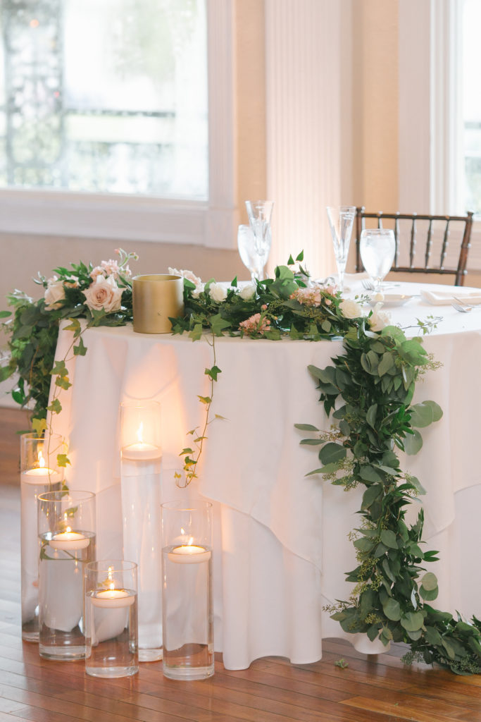 white-room-st-augustine-florida-florals-sweetheart-table