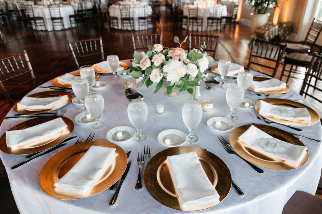 wedding-round-table-st-augustine-florida